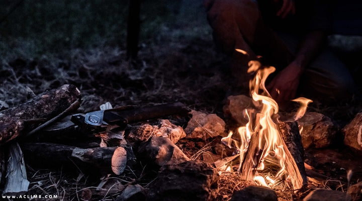 How to Build a Campfire for Survival in the Wild